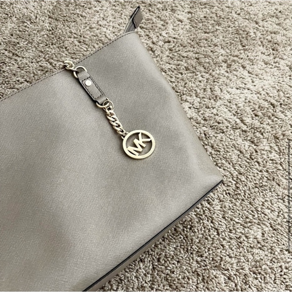 Michael Kors tote bag - Picture 5 of 11